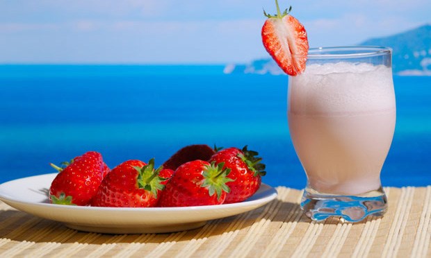 Shakes mágicos dissolvem barriga, pneuzinhos e culotes