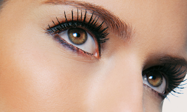 Cílios: além de destacar, eles protegem os olhos