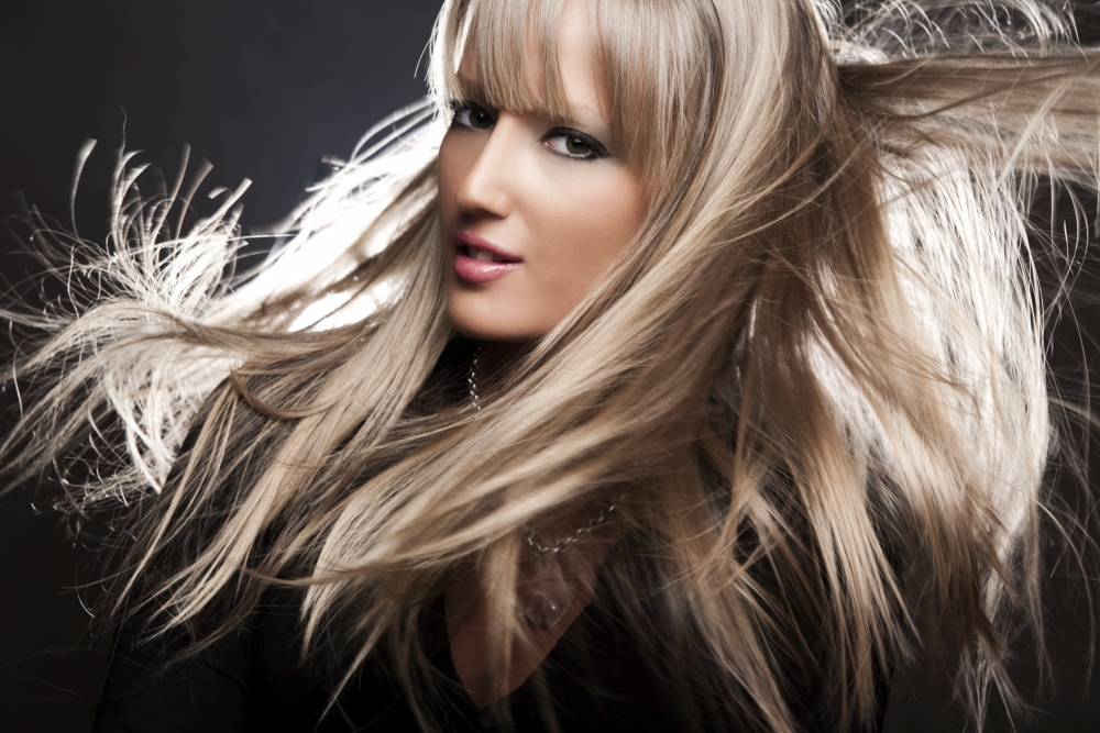 Mega hair: conheça as principais técnicas