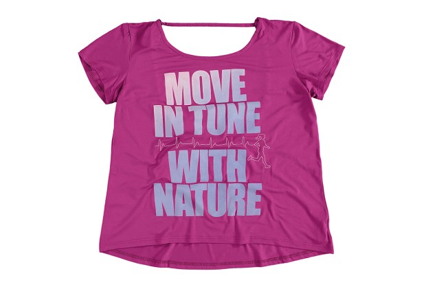 Camiseta, Malwee Liberta, de R$ 69,90 por R$ 27,96. Encontre em: www.malwee.com.br e nas lojas físicas. Camiseta, Malwee Liberta, de R$ 69,90 por R$ 27,96. Encontre em: www.malwee.com.br e nas lojas físicas.