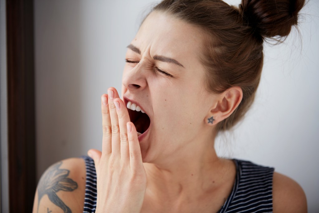 7 reações do corpo que são mecanismos de defesa e você nem sabia