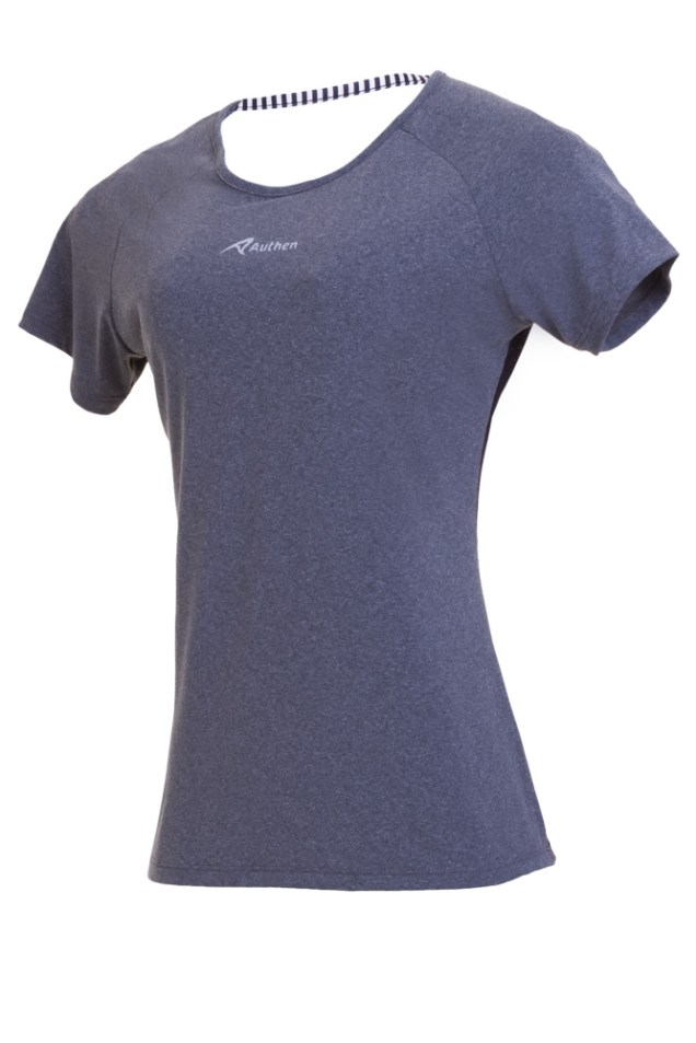 Camiseta Ace Cinza, Authen, R$89,90. Encontre em: www.authen.com.br Camiseta Ace Cinza, Authen, R$89,90. Encontre em: www.authen.com.br