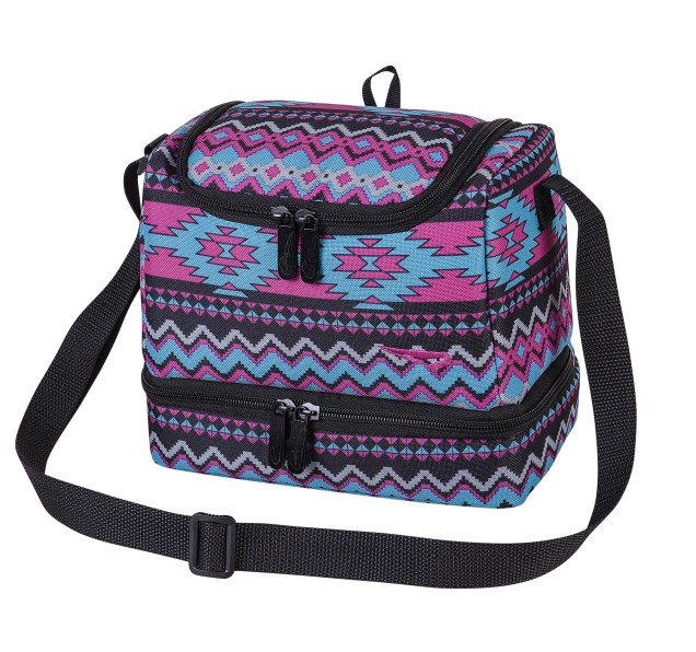 Lunch bag fanny estampada, Rainha, R$ 49,99. Encontre em: <a href="https://www.rainha.com.br">www.rainha.com.br</a> Lunch bag fanny estampada, Rainha, R$ 49,99. Encontre em: <a href="https://www.rainha.com.br">www.rainha.com.br</a>