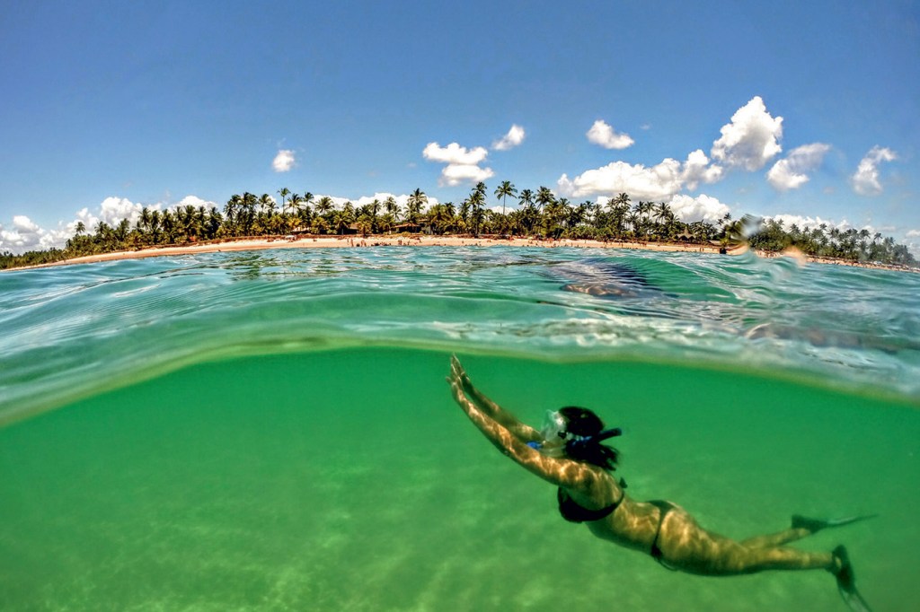 6 praias paradisíacas que toda fit girl precisa conhecer