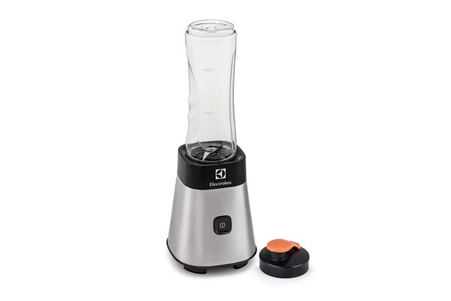 Electrolux, Sport Blender, R$249 (<a href="https://www.electrolux.com.br" target="_blank" rel="noopener noreferrer">www.electrolux.com.br</a>) Electrolux, Sport Blender, R$249 (<a href="https://www.electrolux.com.br" target="_blank" rel="noopener noreferrer">www.electrolux.com.br</a>)
