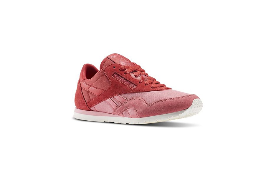 Tênis, Reebok, R$ 278 (<a href="https://www.reebok.com.br">www.reebok.com.br</a>) Tênis, Reebok, R$ 278 (<a href="https://www.reebok.com.br">www.reebok.com.br</a>)