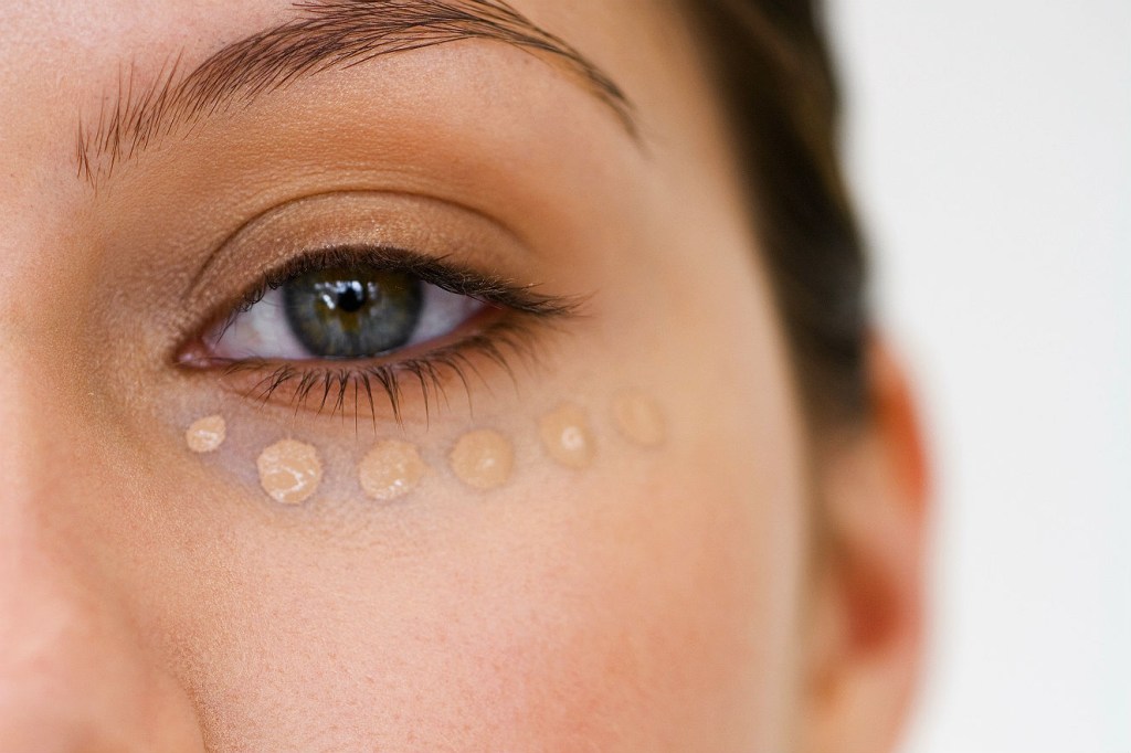 Camuflagem de olheiras: como funciona o procedimento permanente