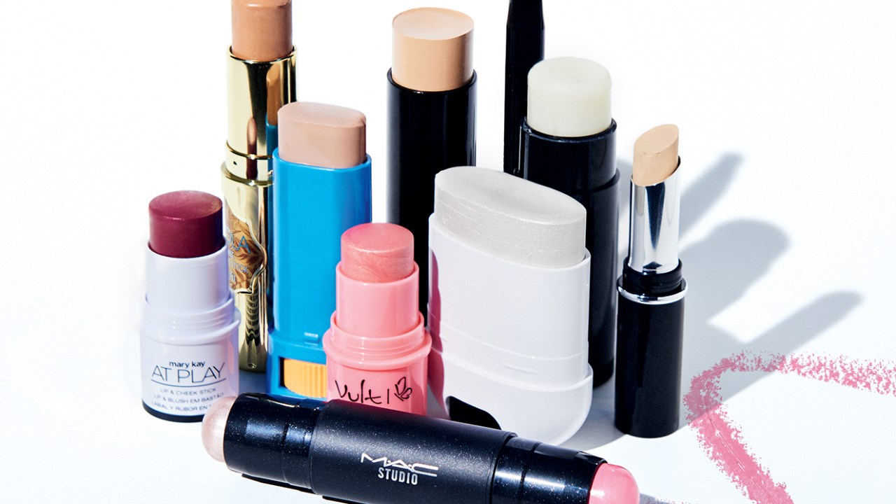Produtos de beleza em bastão