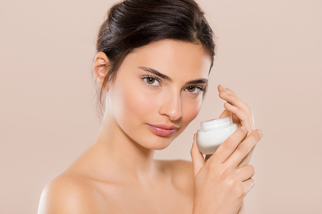 8 novos hábitos anti-idade aprovados pelos dermatologistas