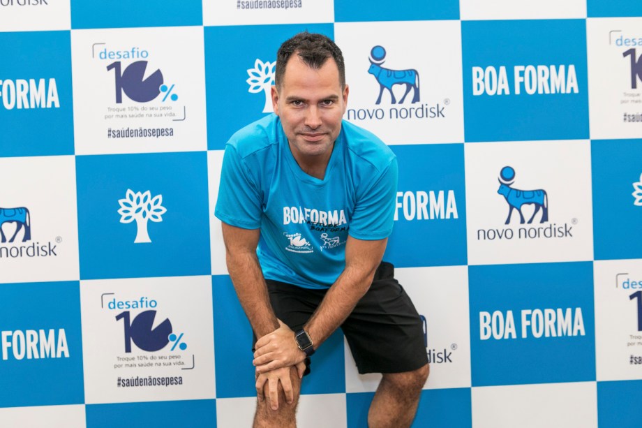 Prontos para começar a aula intensa de HIIT com o professor Márcio Lui? Prontos para começar a aula intensa de HIIT com o professor Márcio Lui?