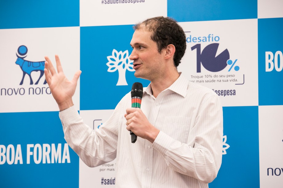 O doutor <span>Bruno Halpern abriu a discussão sobre o tema</span> O doutor <span>Bruno Halpern abriu a discussão sobre o tema</span>