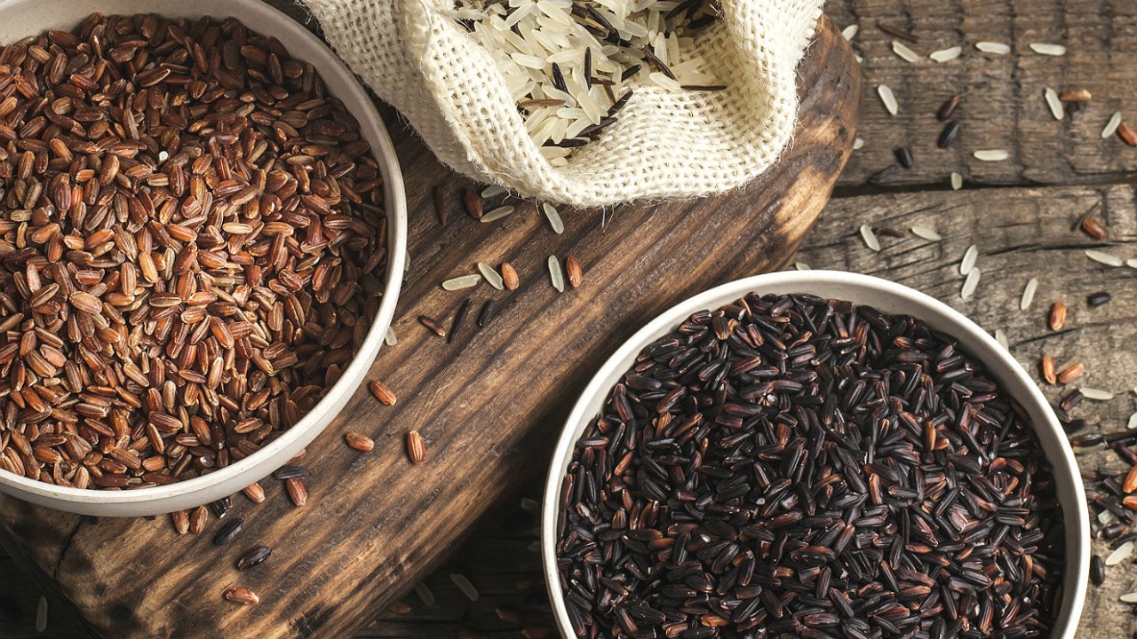 Arroz negro, arroz vermelho e arroz integral