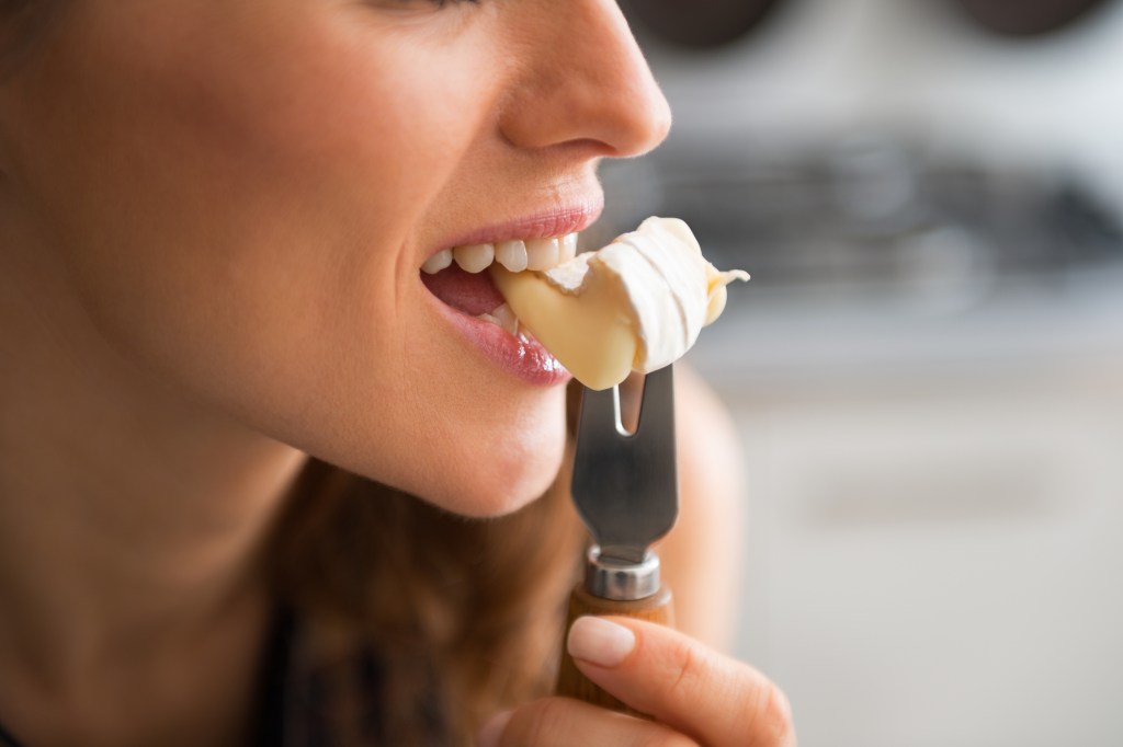 Os queijos mais ricos em proteínas: veja a lista completa