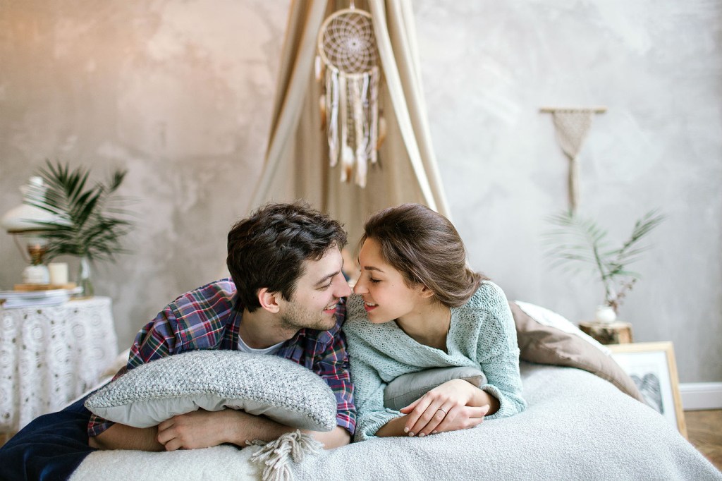 Estratégias de decoração do feng shui para atrair um novo amor