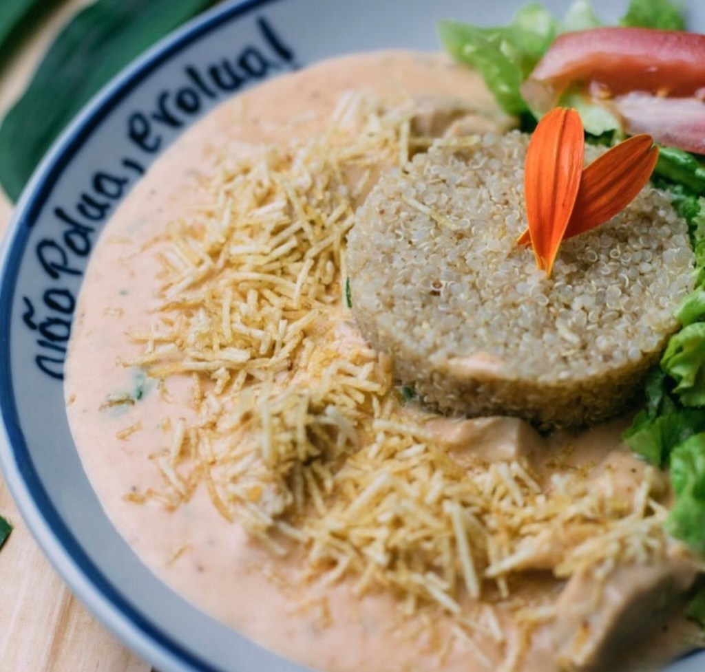 Receita de estrogonofe vegano, por Camila Botelho