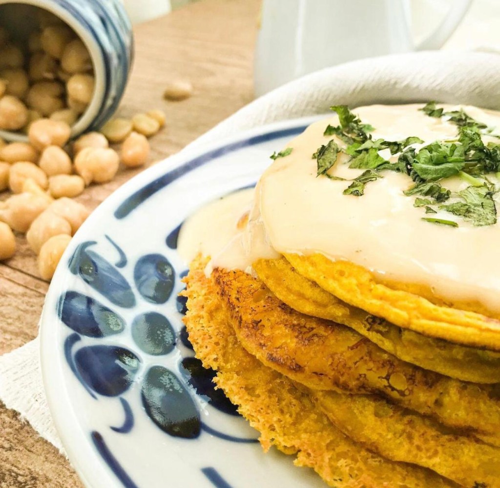 Receita de panqueca proteica vegana, por Camila Botelho
