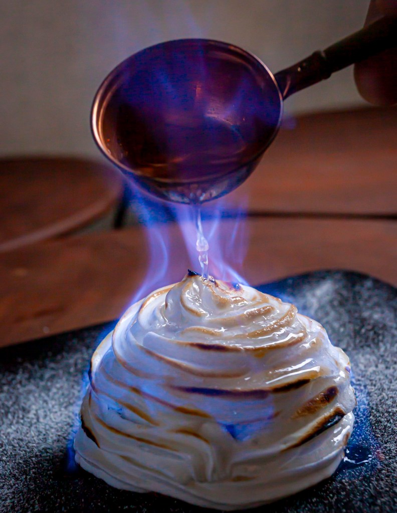 Baked Alaska baixaBaked AlaskaMaria’s baixaJolly Pizzaria-693 Baked Alaska baixaBaked AlaskaMaria’s baixaJolly Pizzaria-693