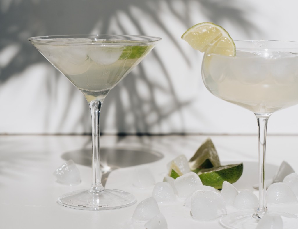 Dia da cachaça: Receitas de drinks para comemorar