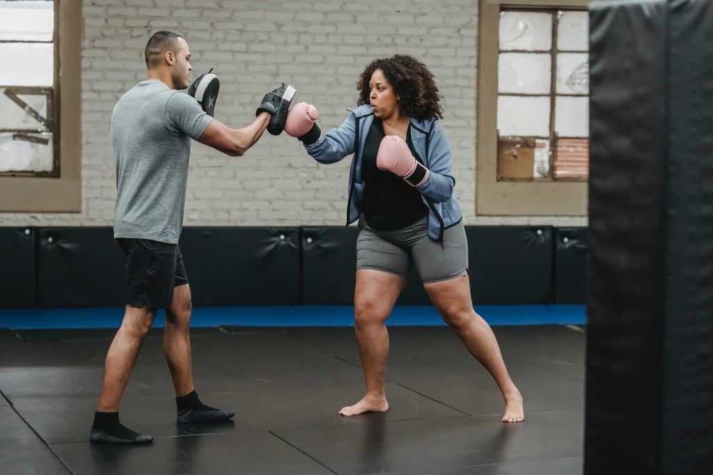 Jiu-Jitsu, Muay Thai e Boxe: Como cada luta modifica seu corpo?