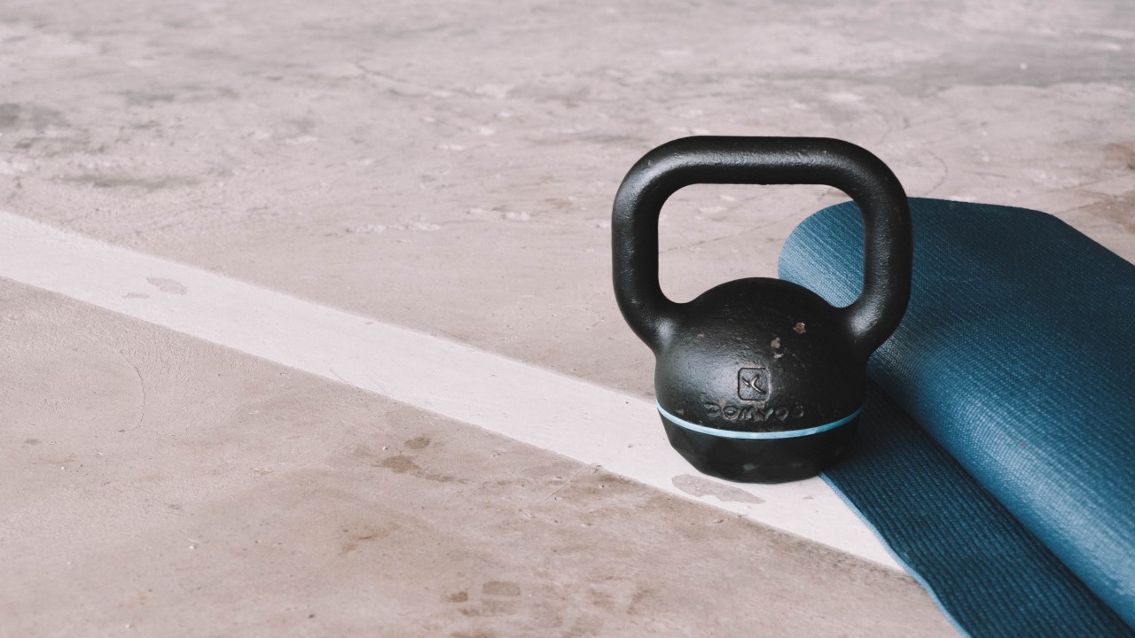 exercícios com o kettlebell