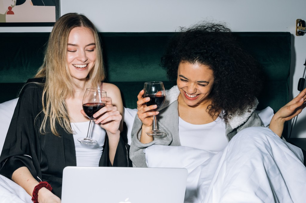 5 formas de fazer amigos depois de adulto