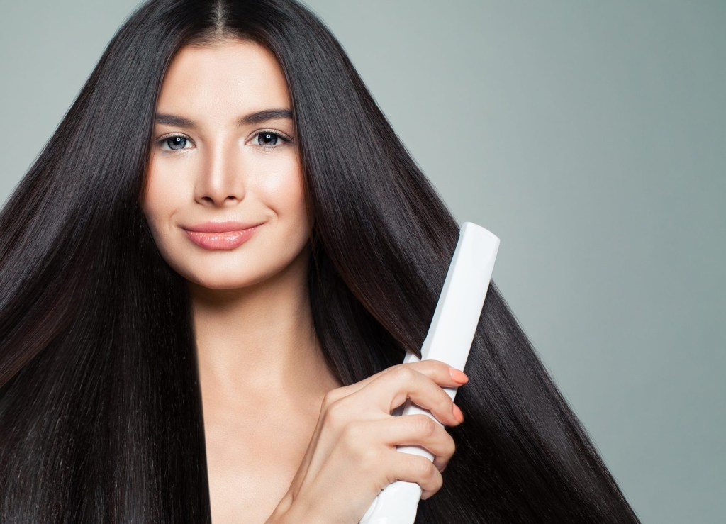 Verniz Laces: o alisamento mais saudável que a progressiva