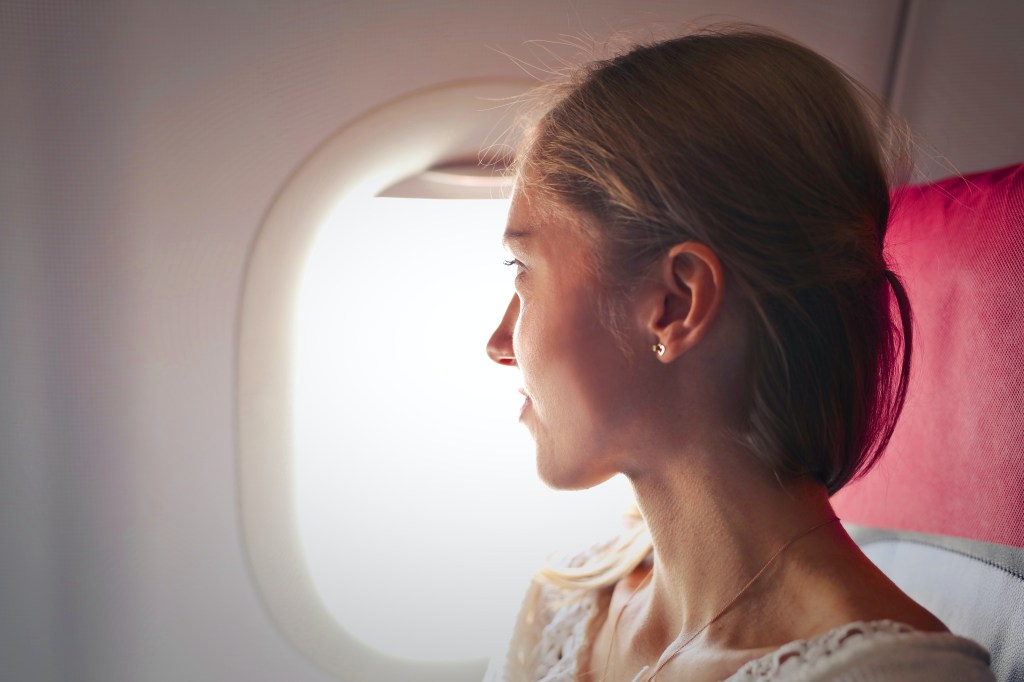 Medo de avião? Este exercício de respiração pode ajudar