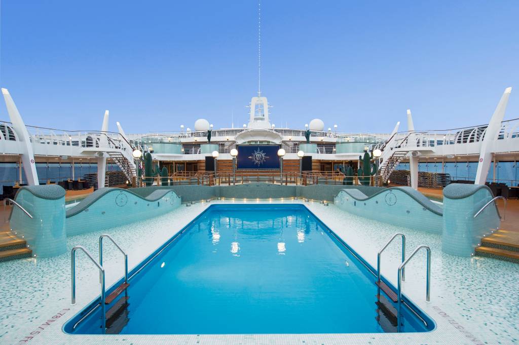 MSC Preziosa piscinas