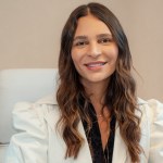 Cláudia Merlo: a médica especializada em cosmetologia conquistando SP