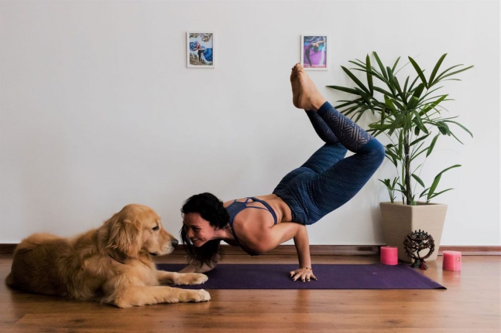 Fortalecer o abdômen: 3 posturas de yoga para o objetivo