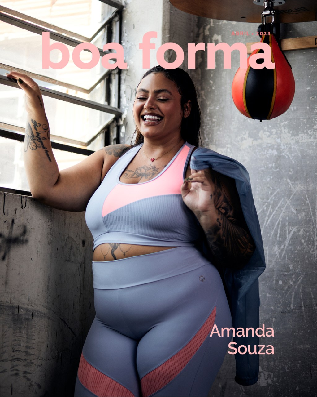 Amanda Souza na capa de Boa Forma