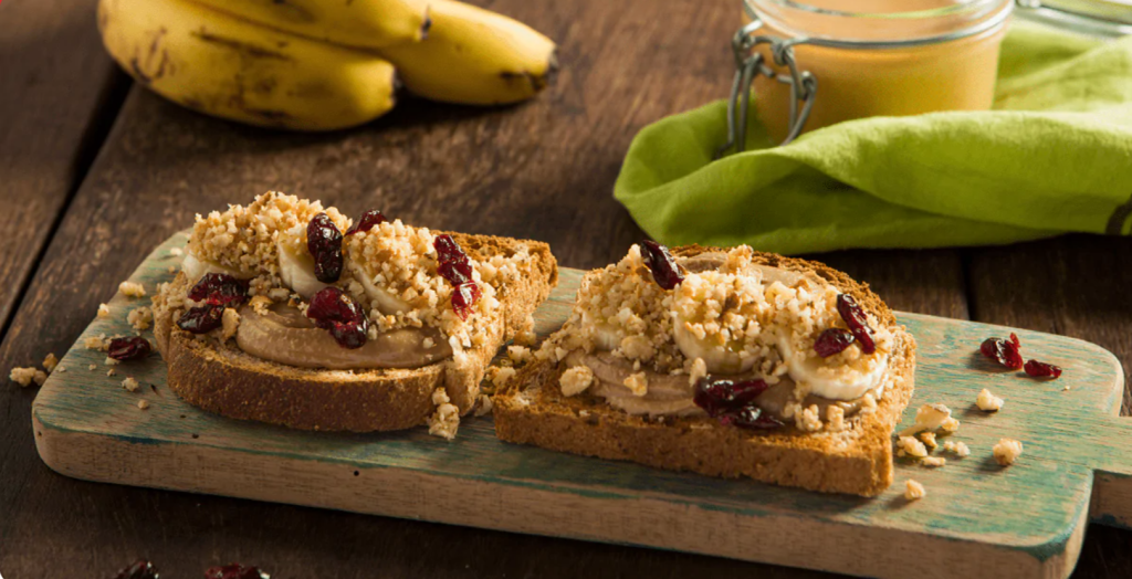 Sanduíche de pasta de amendoim e banana: benefícios e receita