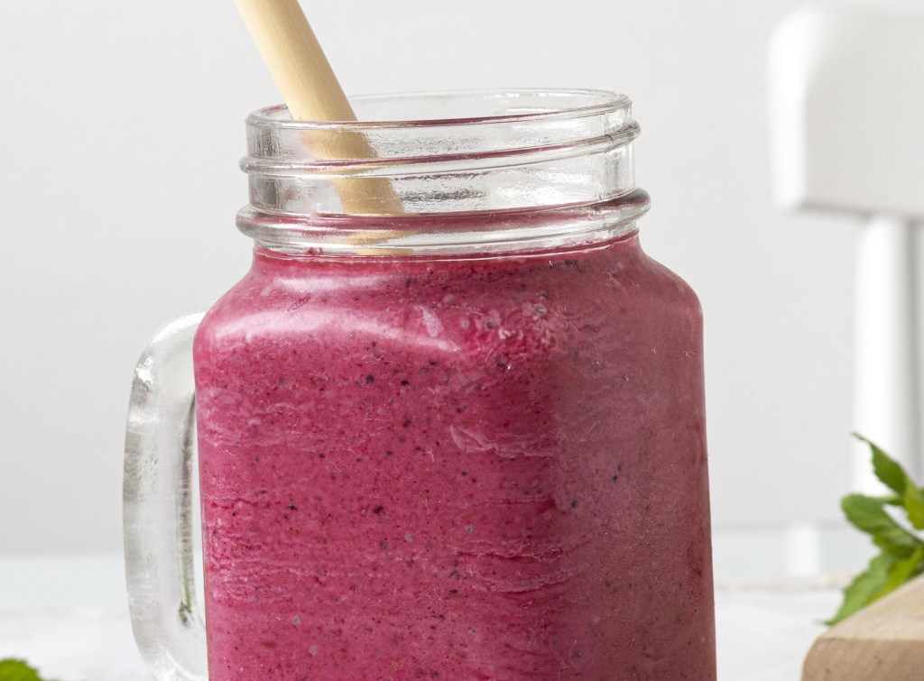 Smoothies funcionais para encarar o calor: aprenda 4 receitas