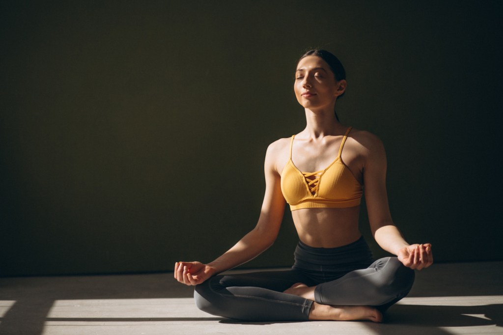 Nova pesquisa afirma que Yoga ajuda a reduzir sintomas depressivos