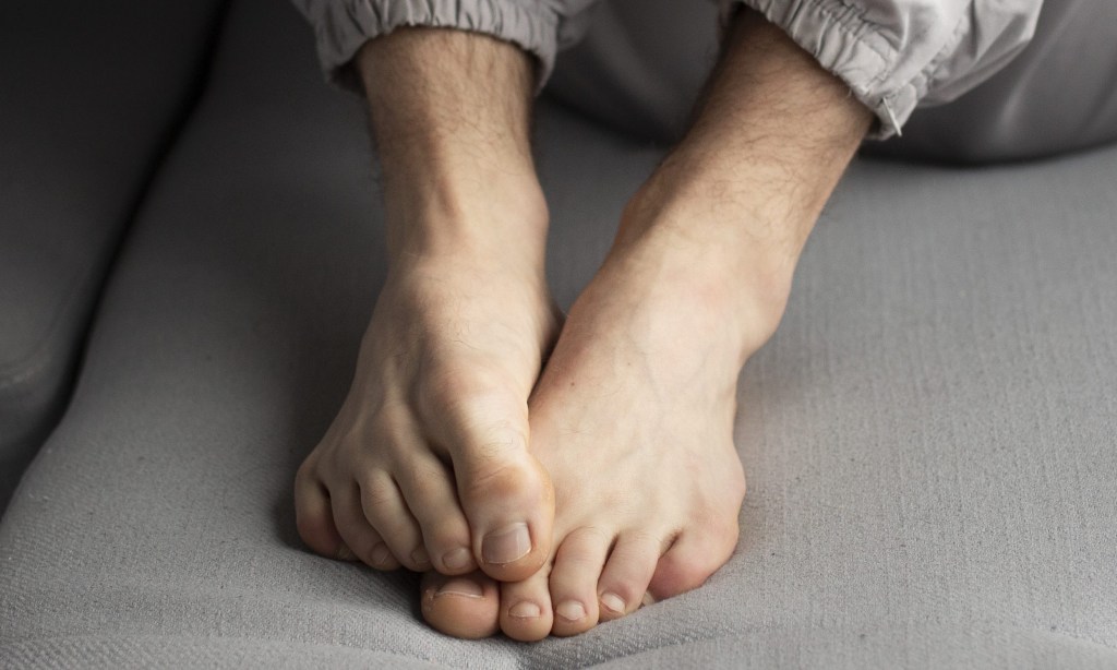 6 dicas eficazes para tratar fungos nas unhas em casa com segurança