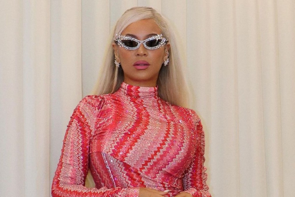 Beyoncé revela psoríase no couro cabeludo: saiba mais sobre a doença