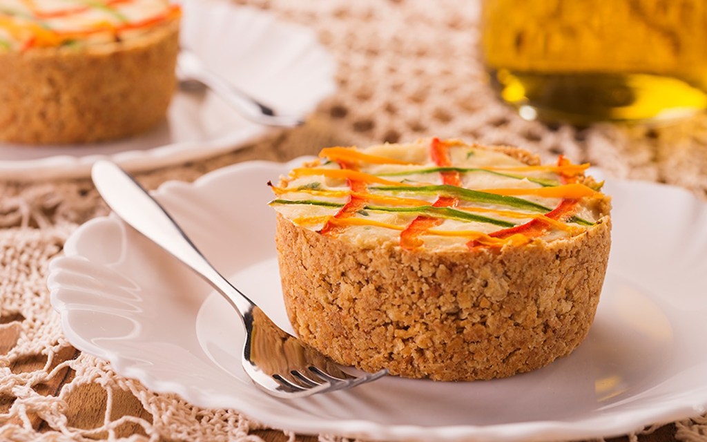 Receita prática: aprenda a fazer tartelete de creme de bacalhau para a Páscoa