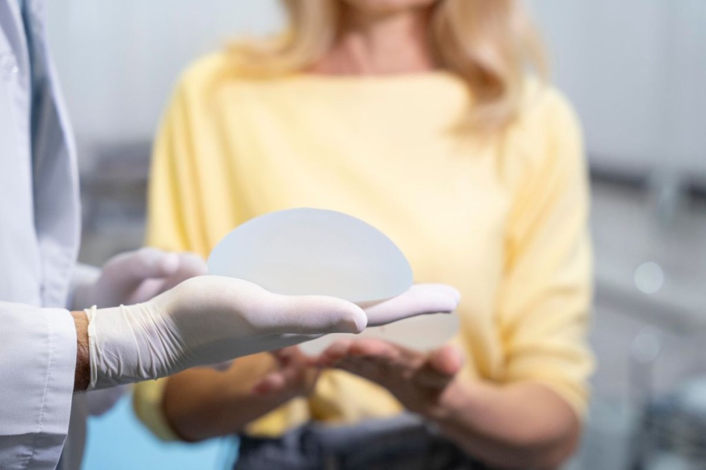 Implantes de silicone podem romper?