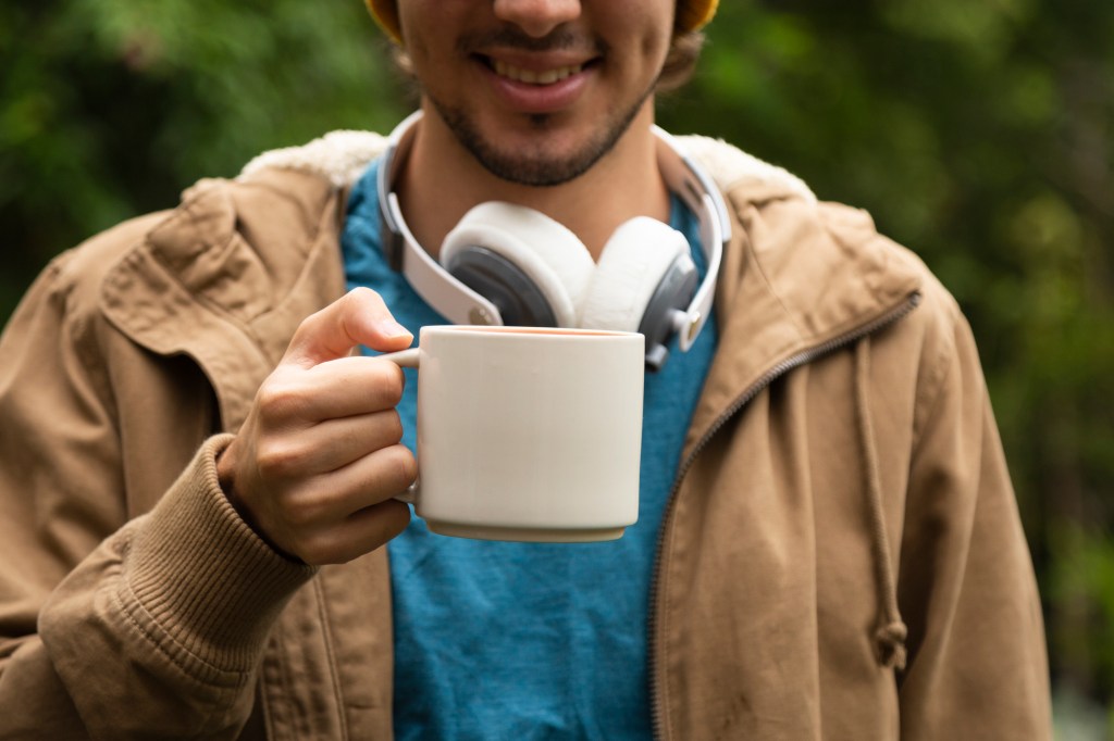 Caneca térmica: 7 opções para manter seu café aquecido