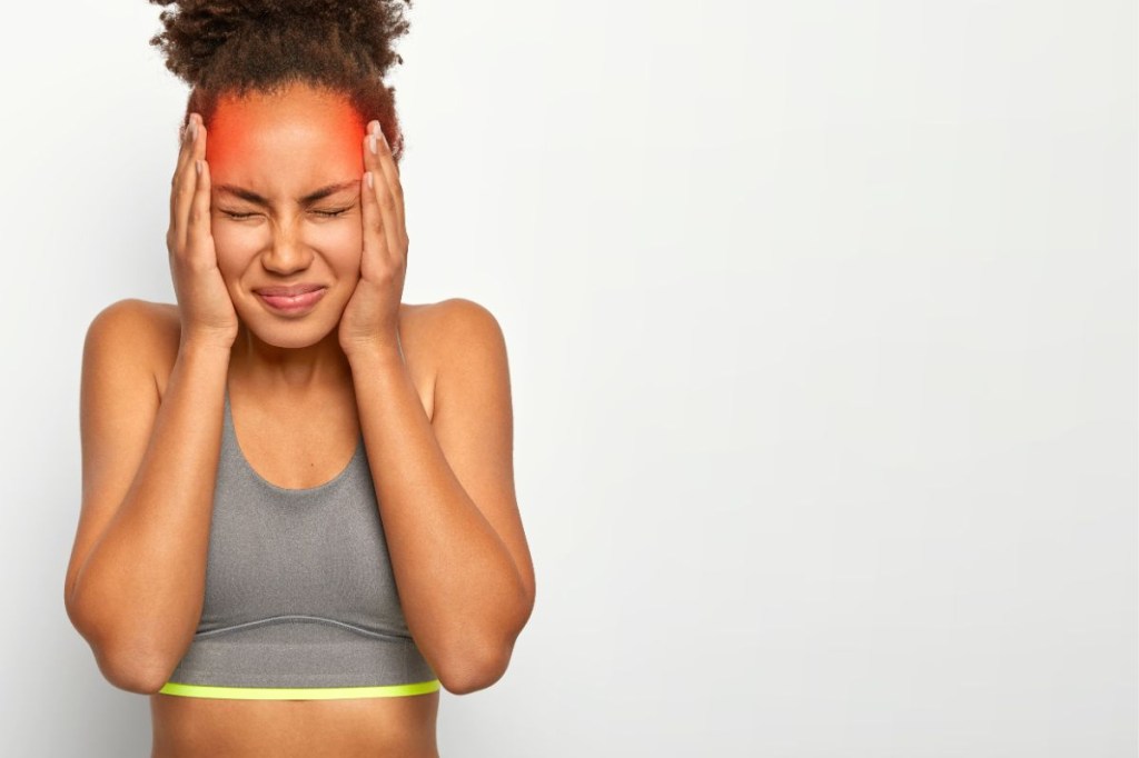 Qual a diferença entre enxaqueca e dor de cabeça?