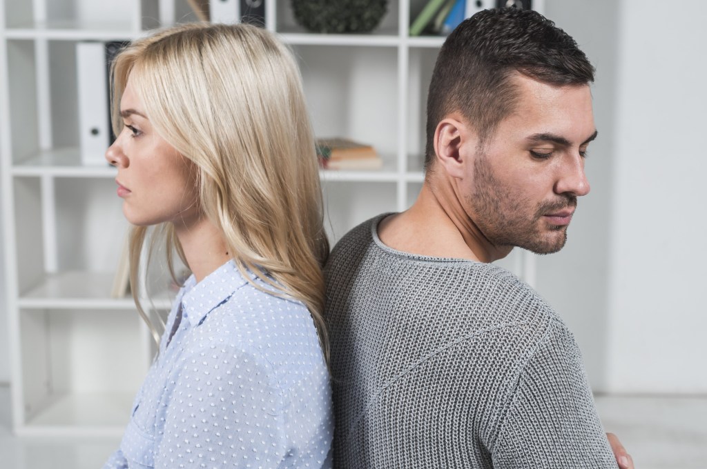 Estratégias para enfrentar parentes tóxicos nas festas de fim de ano