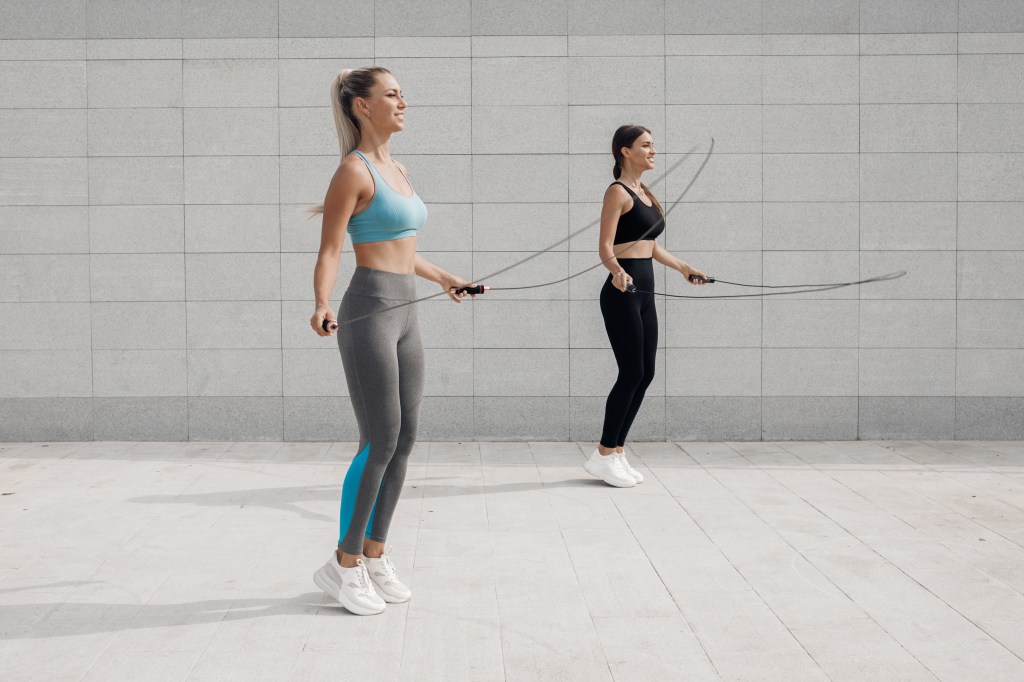 Os motivos que fazem do pular corda um exercício essencial para seu bem-estar