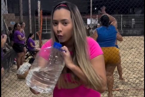 Dia da Garrafa Maluca: Como Carimba Girls trouxe diversão e hidratação em Fortaleza