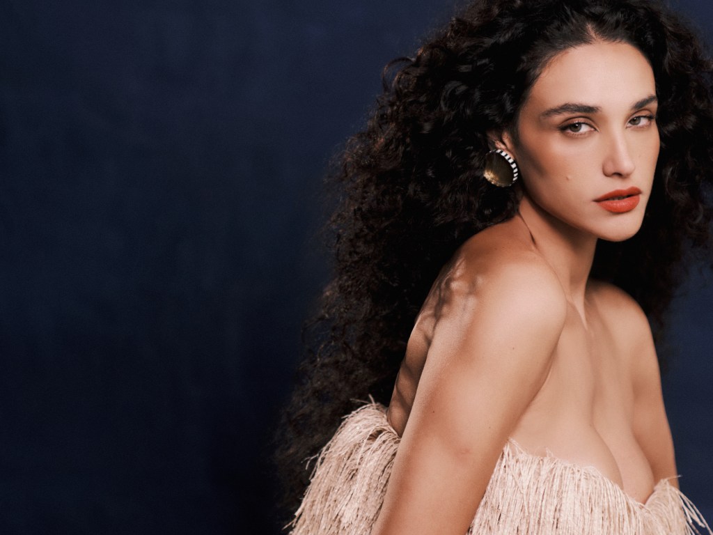 Débora Nascimento: coragem para viver sua verdade