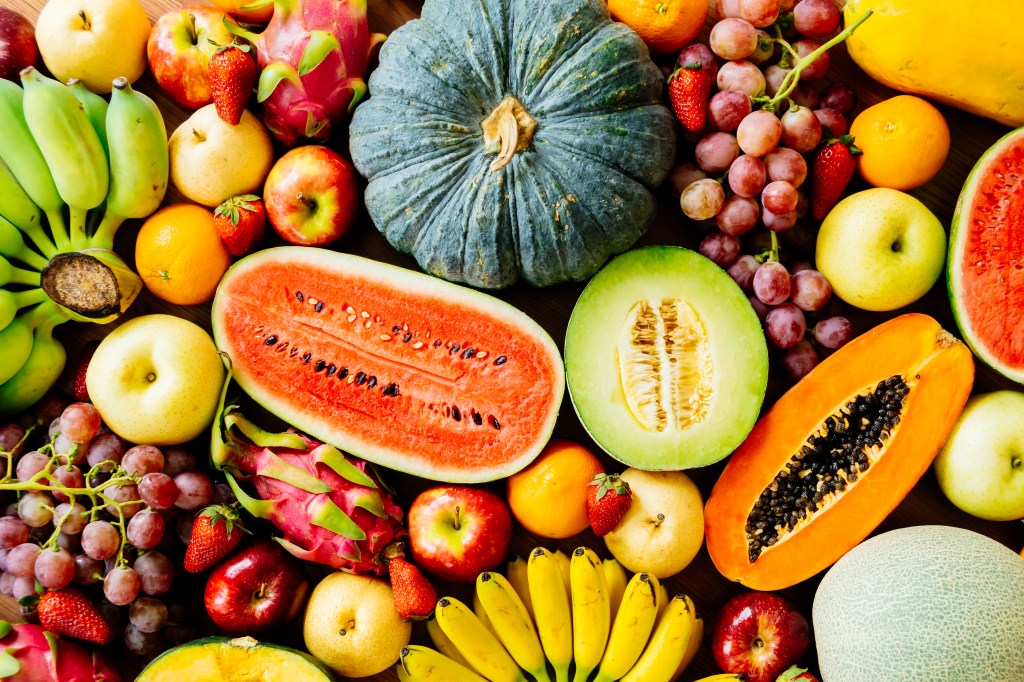 9 frutas ricas em proteína que podem potencializar seus músculos