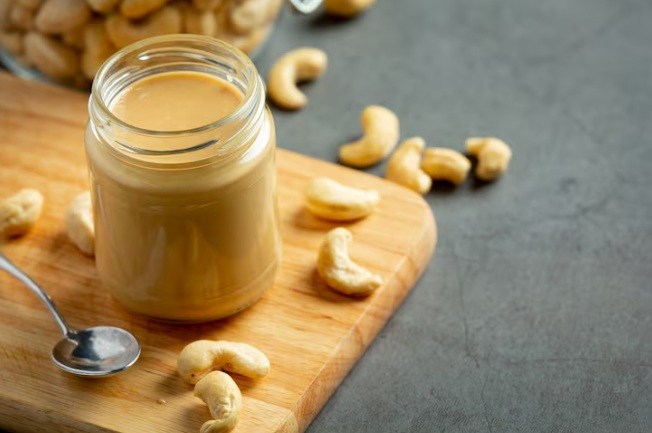 Como a pasta de amendoim pode otimizar seu pré e pós-treino: veja 3 dicas práticas