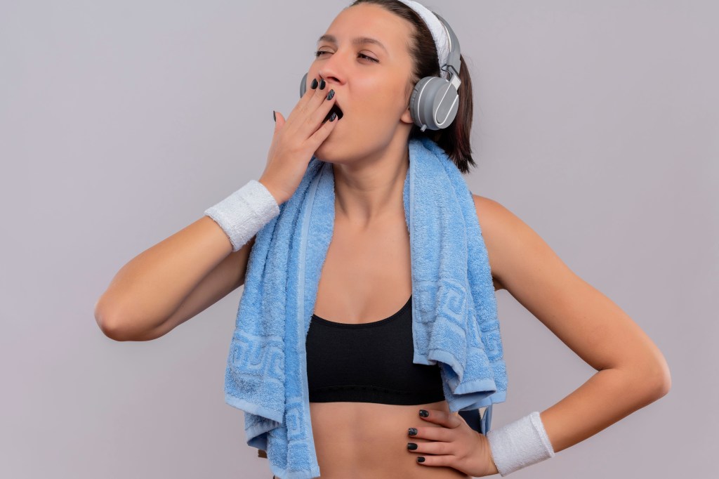 Treino x sono: é melhor descansar ou se exercitar após noite mal dormida?