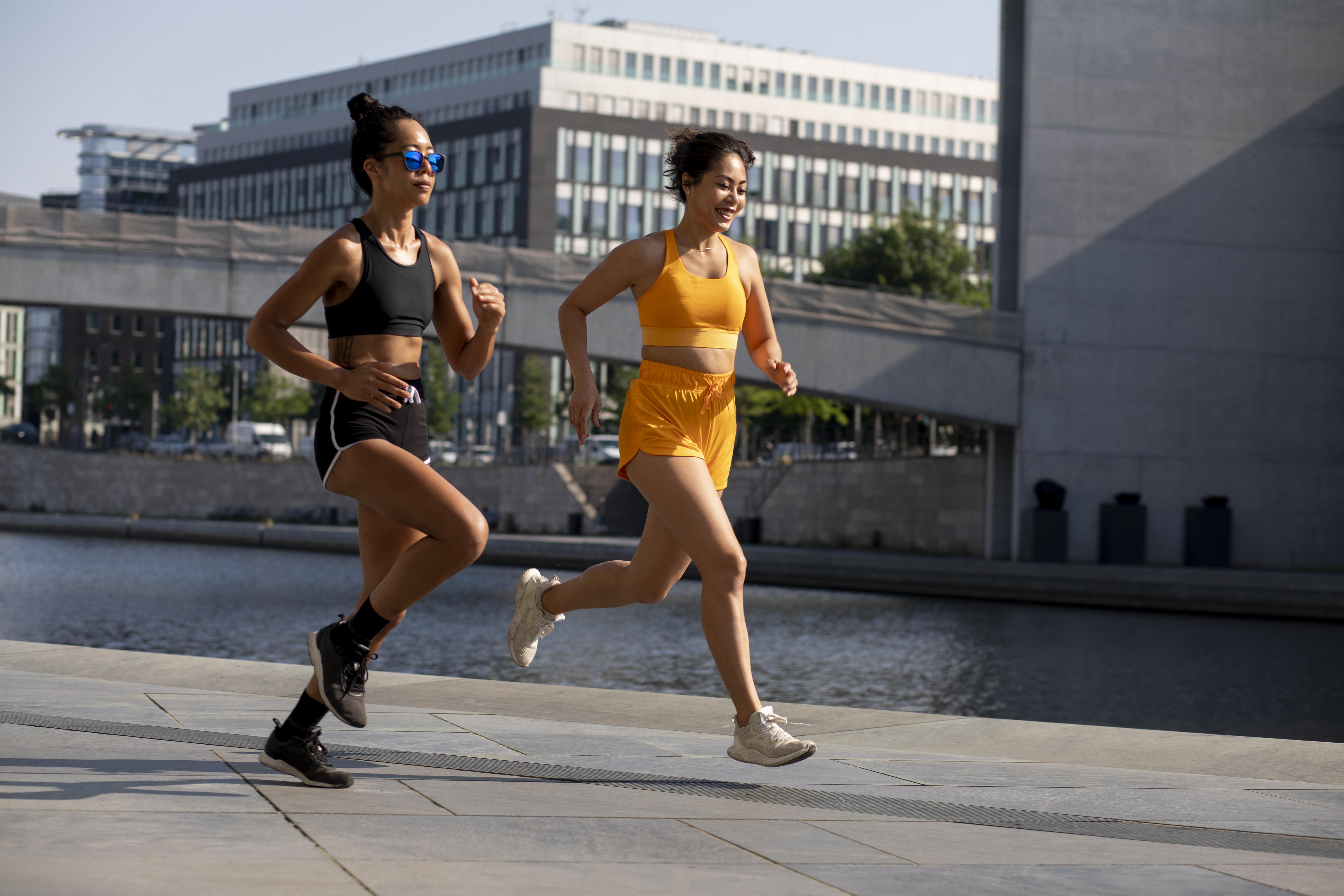 Mulheres já são maioria nas corridas de rua no Brasil, aponta estudo