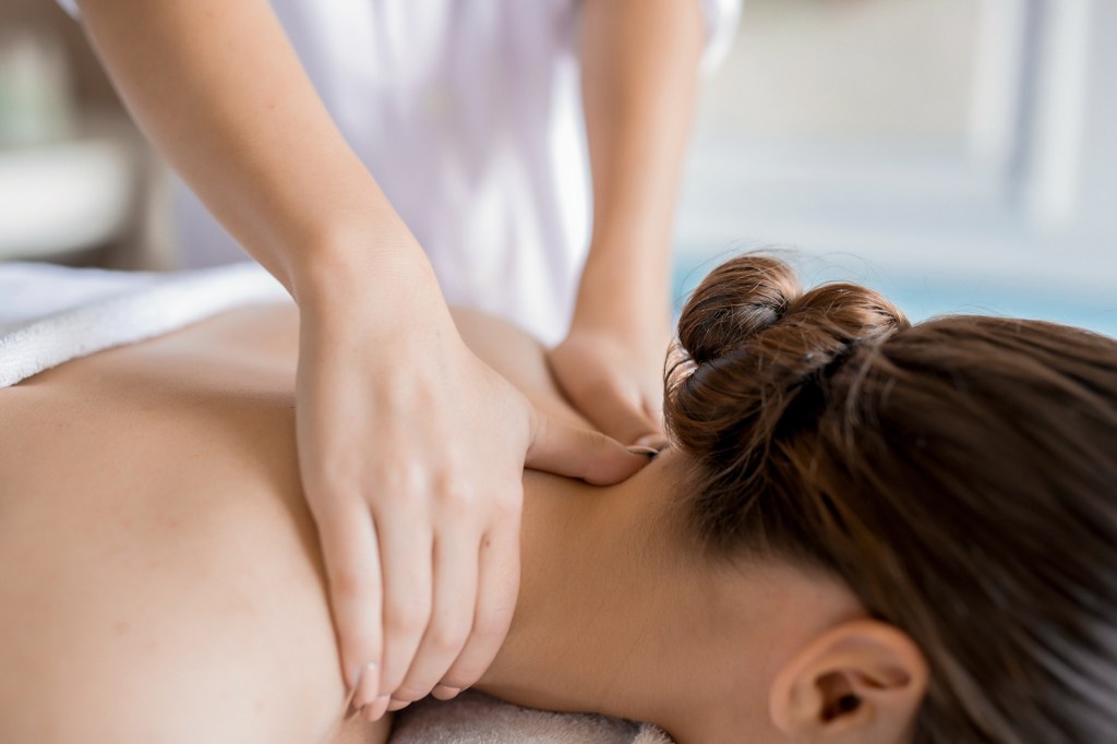 Massagem e performance nas atividades físicas: saiba como melhorar seu rendimento