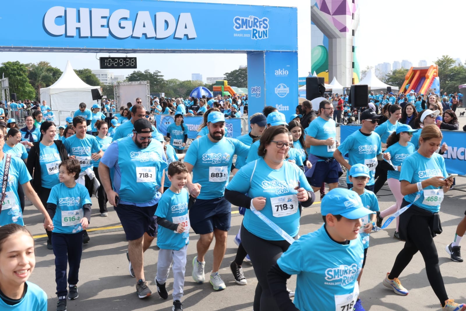 smurfs-run-largada_sao-paulo